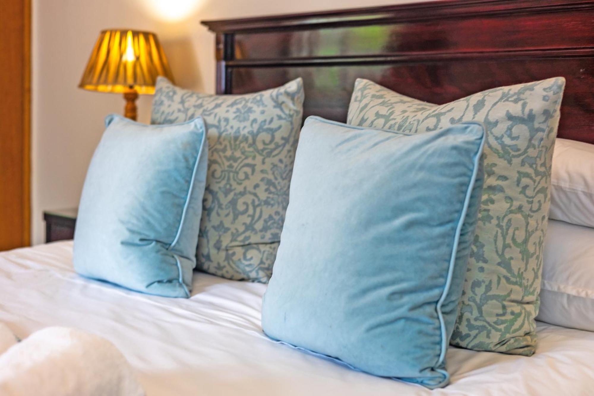 Sunward Park Guest House & Conference Center Боксбург Экстерьер фото
